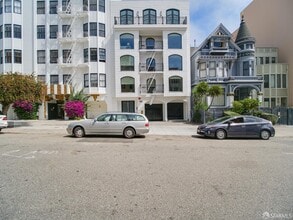Building Photo - 1856 Pacific Ave