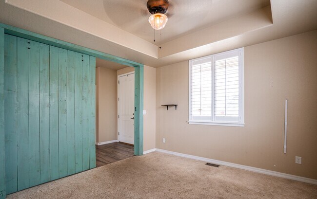 Building Photo - 10546 Mount Lincoln Dr