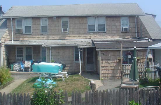 Primary Photo - 76 Roosevelt Ave