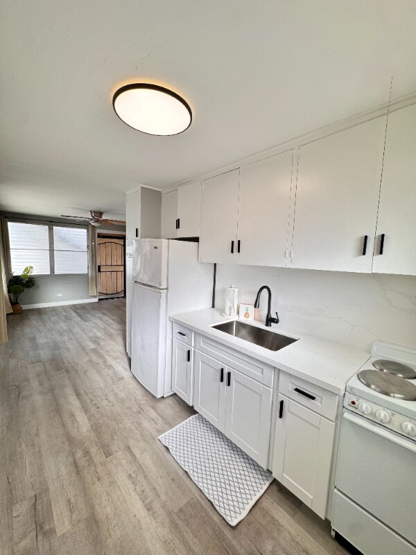 Foto del edificio - 722 University Ave