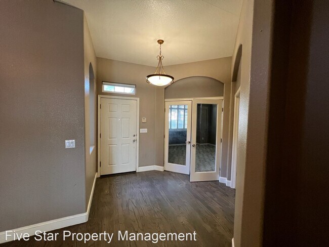 Building Photo - 5 br, 3 bath House - 5704 Trailwood Ct