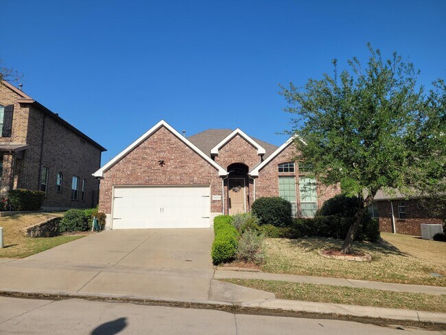 Building Photo - 5833 Tuleys Creek Dr