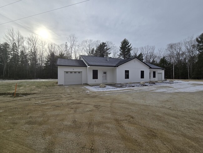 Building Photo - 48 Bouchard Dr