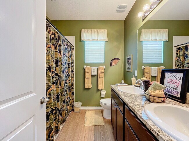 Building Photo - 7888 Timberview Loop