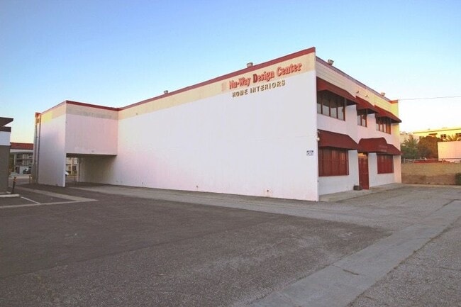 Building Photo - 7920 Orangethorpe Ave