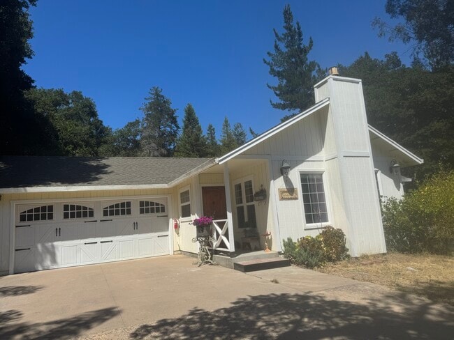 Building Photo - 234 Hames Rd