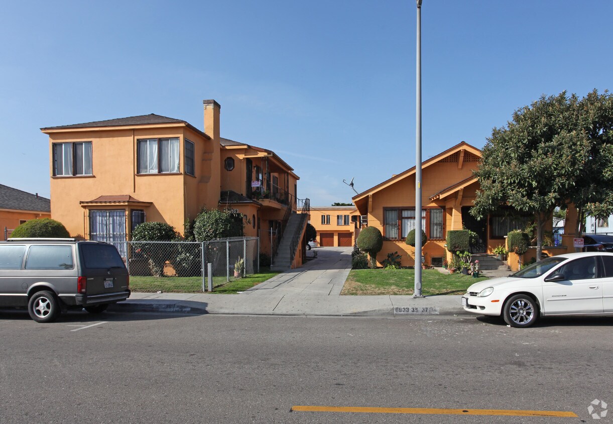 6935 - 6937 Mountain View Ave - 6935-6937 Mountain View Ave