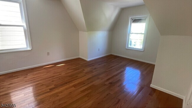 Foto del edificio - 120 S 7th St