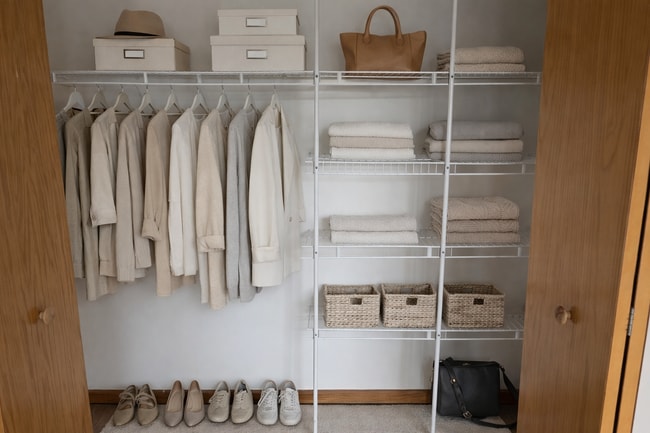 Building Photo - 4840 W 119th St