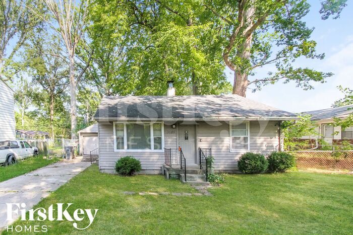 Primary Photo - 3605 N Sadlier Dr