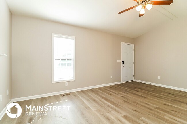 Foto del edificio - 1301 Poplar Ridge Rd