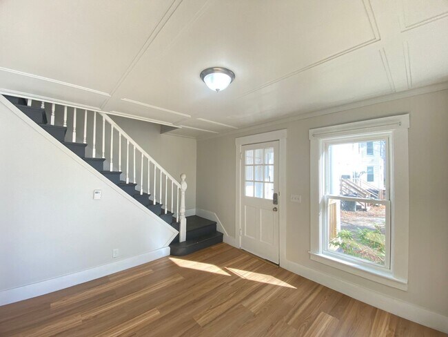 Foto del edificio - 348 Portland St