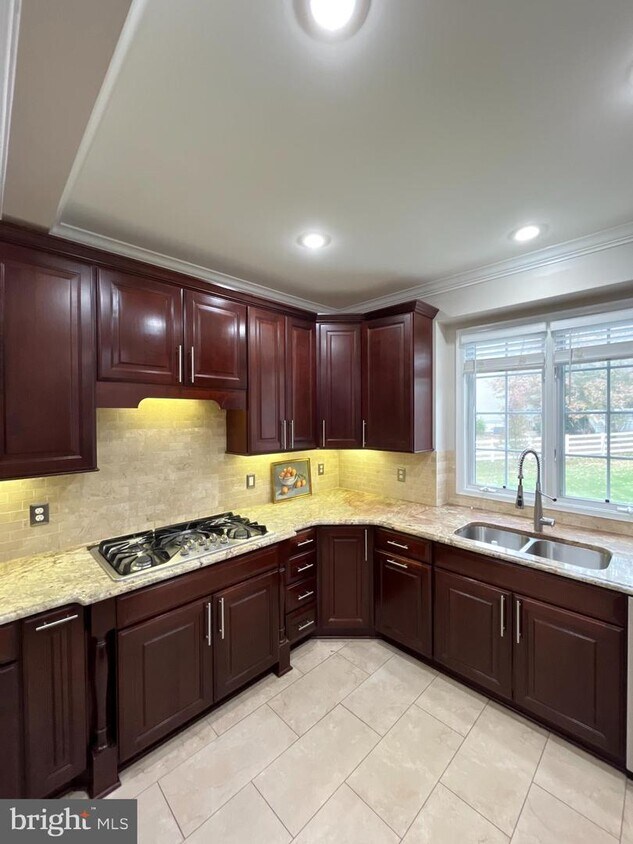 Foto principal - 2816 Crossfields Way