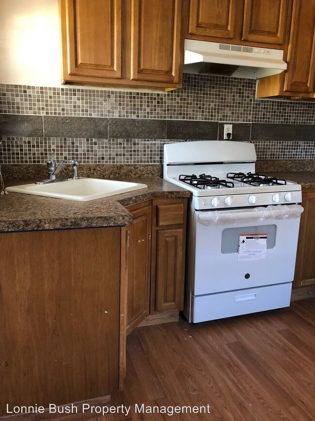 Foto del edificio - 2 br, 1 bath House - 3224 Killian Ave