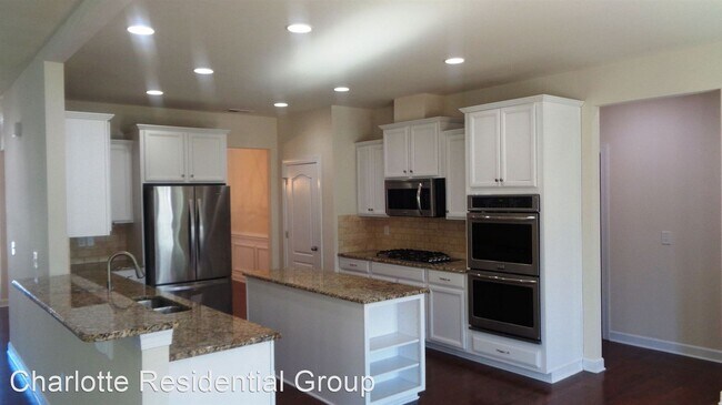 Building Photo - 5 br, 5.5 bath House - 4331 Oxford Mill Road