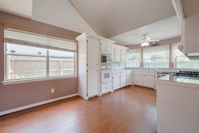 Foto del edificio - 1103 Cheyenne Meadows Dr