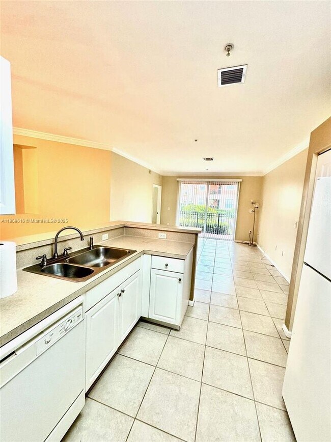 Foto del edificio - 4402 SW 160th Ave