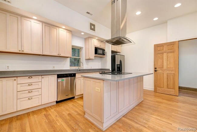 Foto del edificio - 691 W Canfield St