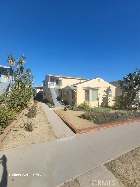 Foto del edificio - 7263 W Manchester Ave