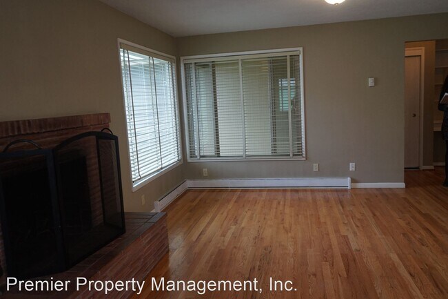 Foto del edificio - 4 br, 2 bath House - 811 T ST