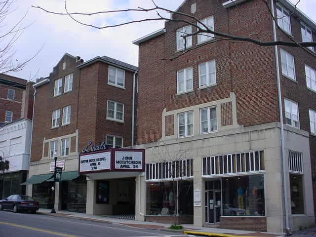 Primary Photo - 117 E Main St