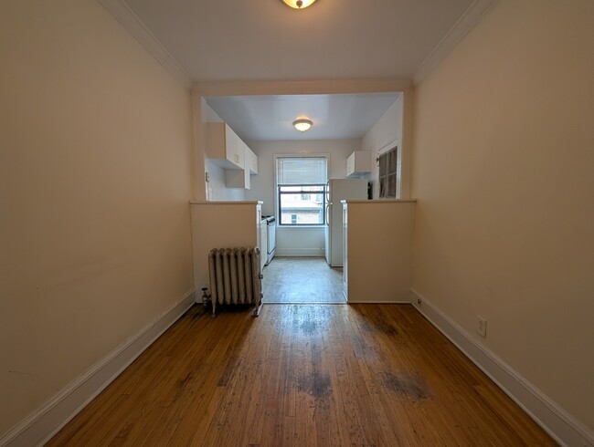 Building Photo - 2338 N Spaulding Ave