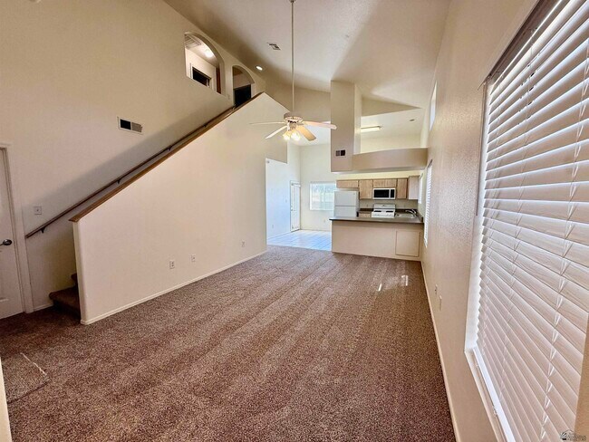 Foto del edificio - 10707 Calle Raquel