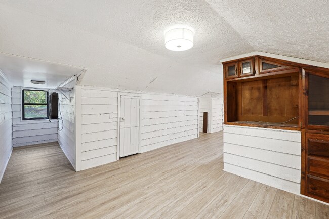 Foto del edificio - 1247 Wooten Dr