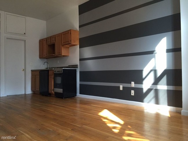 Foto del edificio - 631 Bushwick Ave