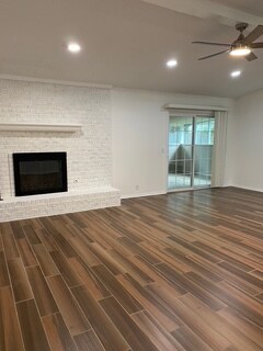 Foto principal - 228 E Greenfield Dr