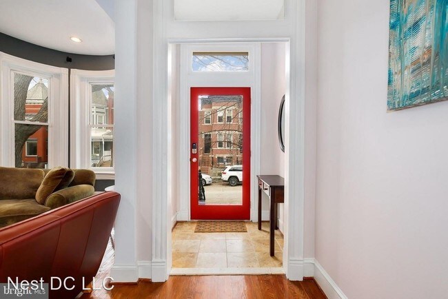 Building Photo - 3 br, 2.5 bath House - 49 Quincy Pl NE Unit A