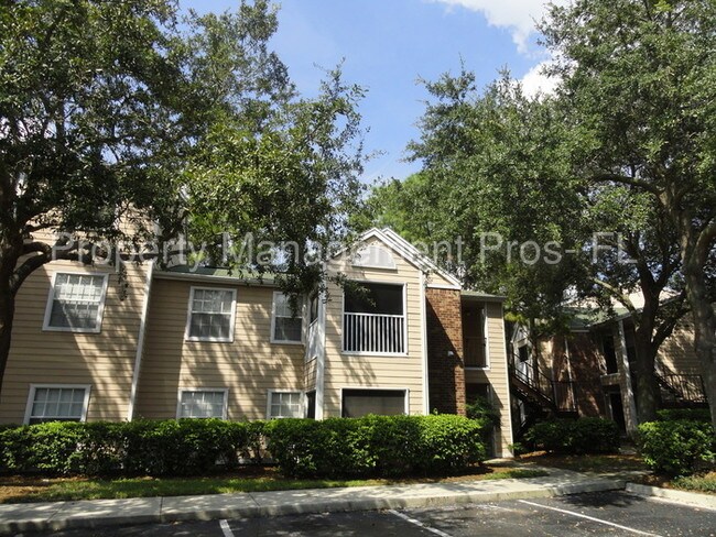 Foto del edificio - 5124 Park Central Dr