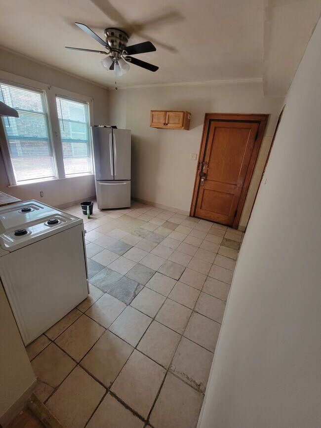 Foto del edificio - 6824 S Rockwell St