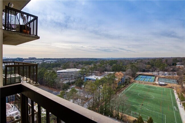 Foto del edificio - 795 Hammond Dr