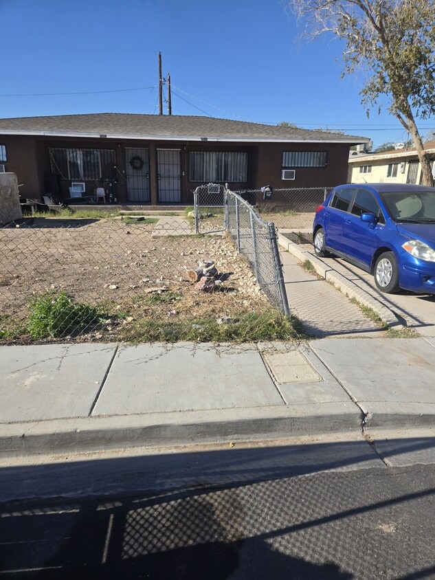 Foto principal - 1644 Cadillac Ln