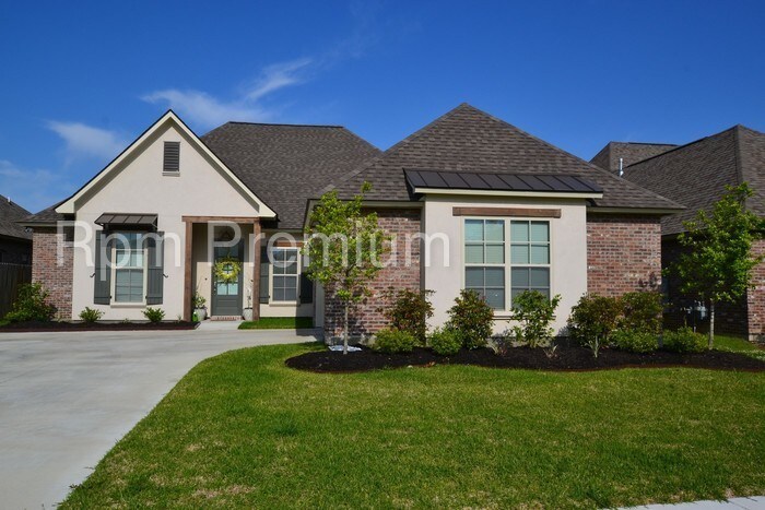 Foto principal - 2963 Garden Gate Ave