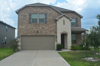 Building Photo - 1723 Cormorant Cres