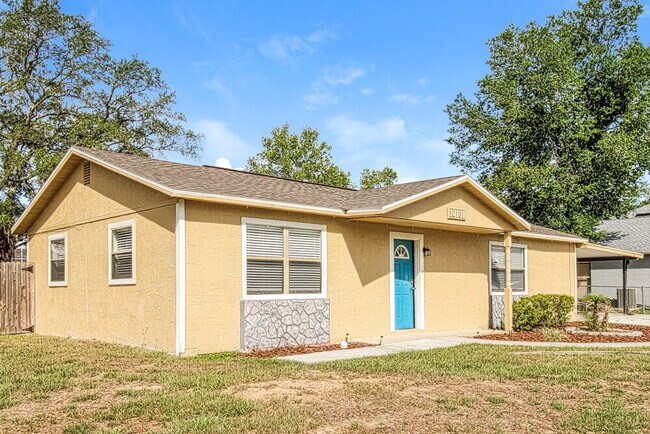 Foto del edificio - 10131 Hayward Rd