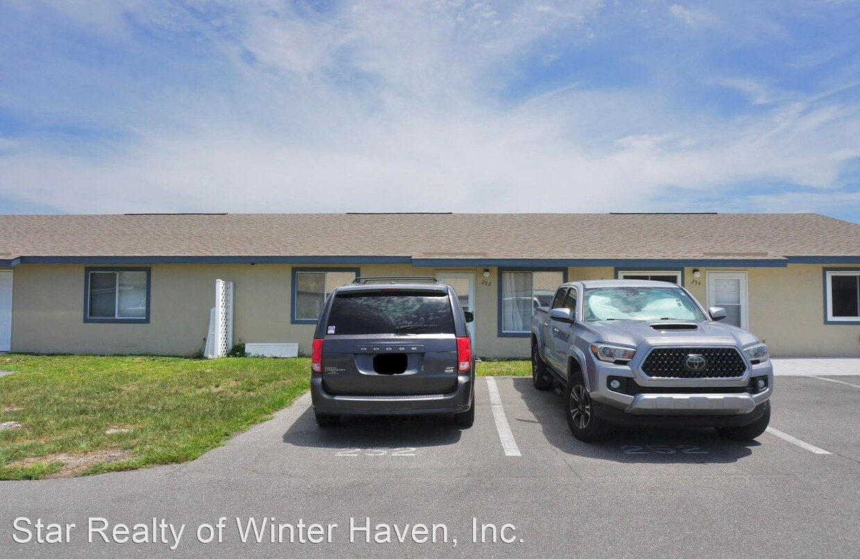 Primary Photo - 3 br, 2 bath House - 252 Winter Ridge Blvd