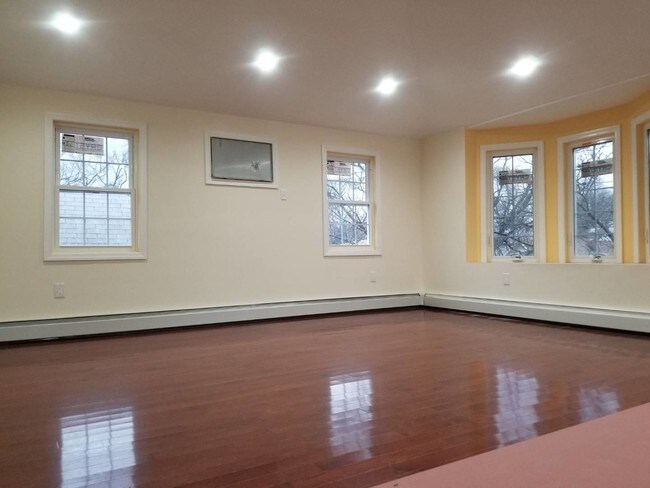 Foto del edificio - 176-44 130th Ave
