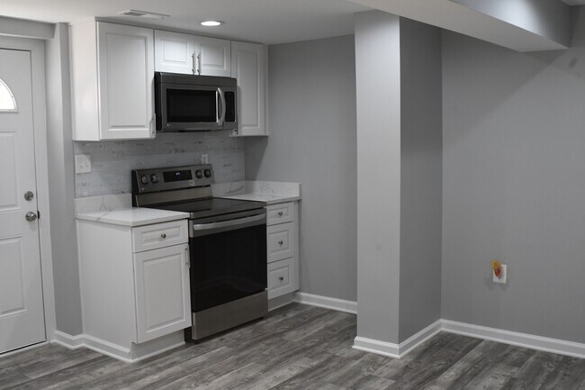 Building Photo - 7202 Riggs Rd