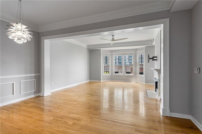 Foto del edificio - 850 Piedmont Ave NE