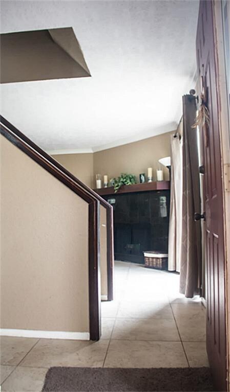 Building Photo - 9555 Pagewood Ln