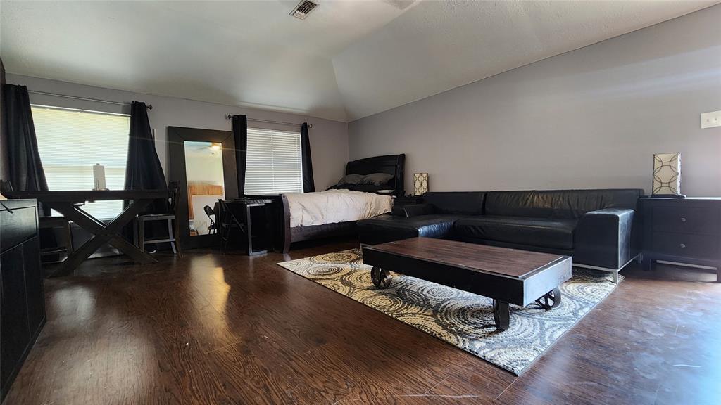 Foto principal - 5015 Orange Tree Dr