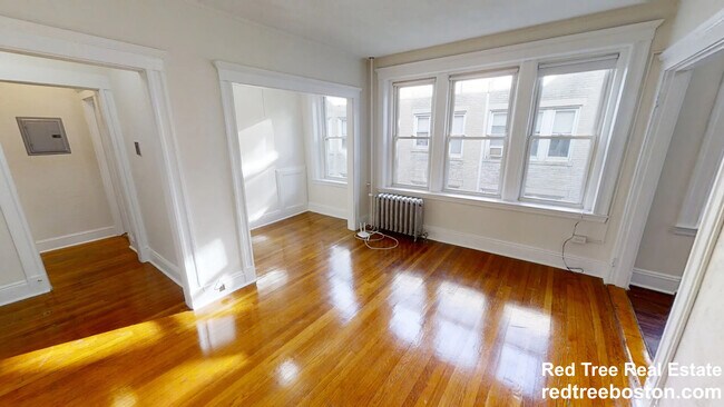 Building Photo - 1167 Boylston St
