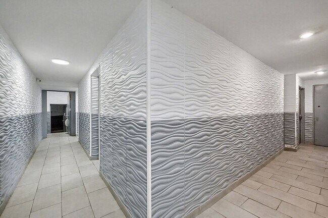 Foto del edificio - 1577 E 17th St