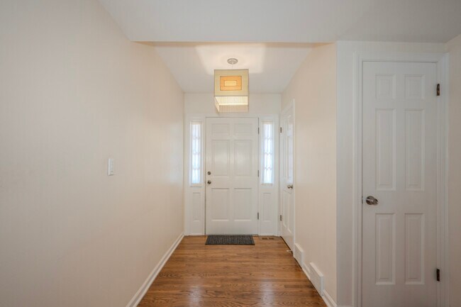 Foto del edificio - 3036 Highland Ave