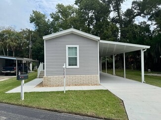 Building Photo - 843 E Colonial Cir