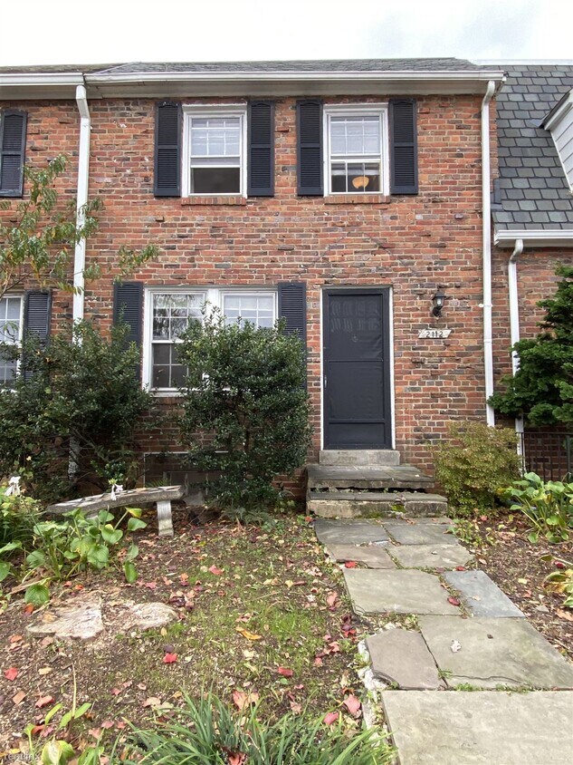 Primary Photo - 2112 N Brandywine St