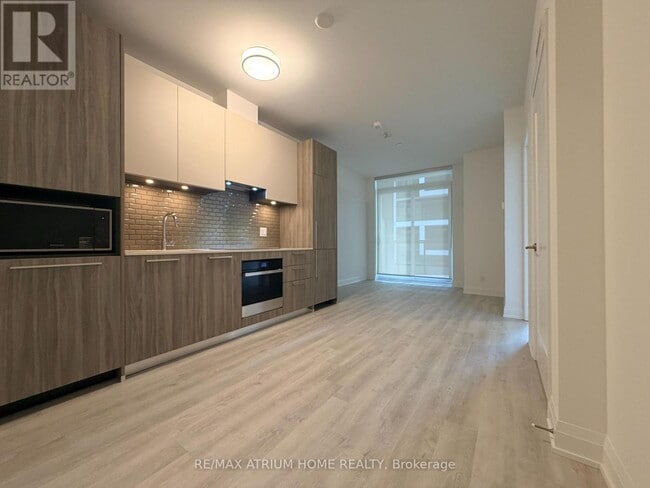 Building Photo - 65 Broadway Ave